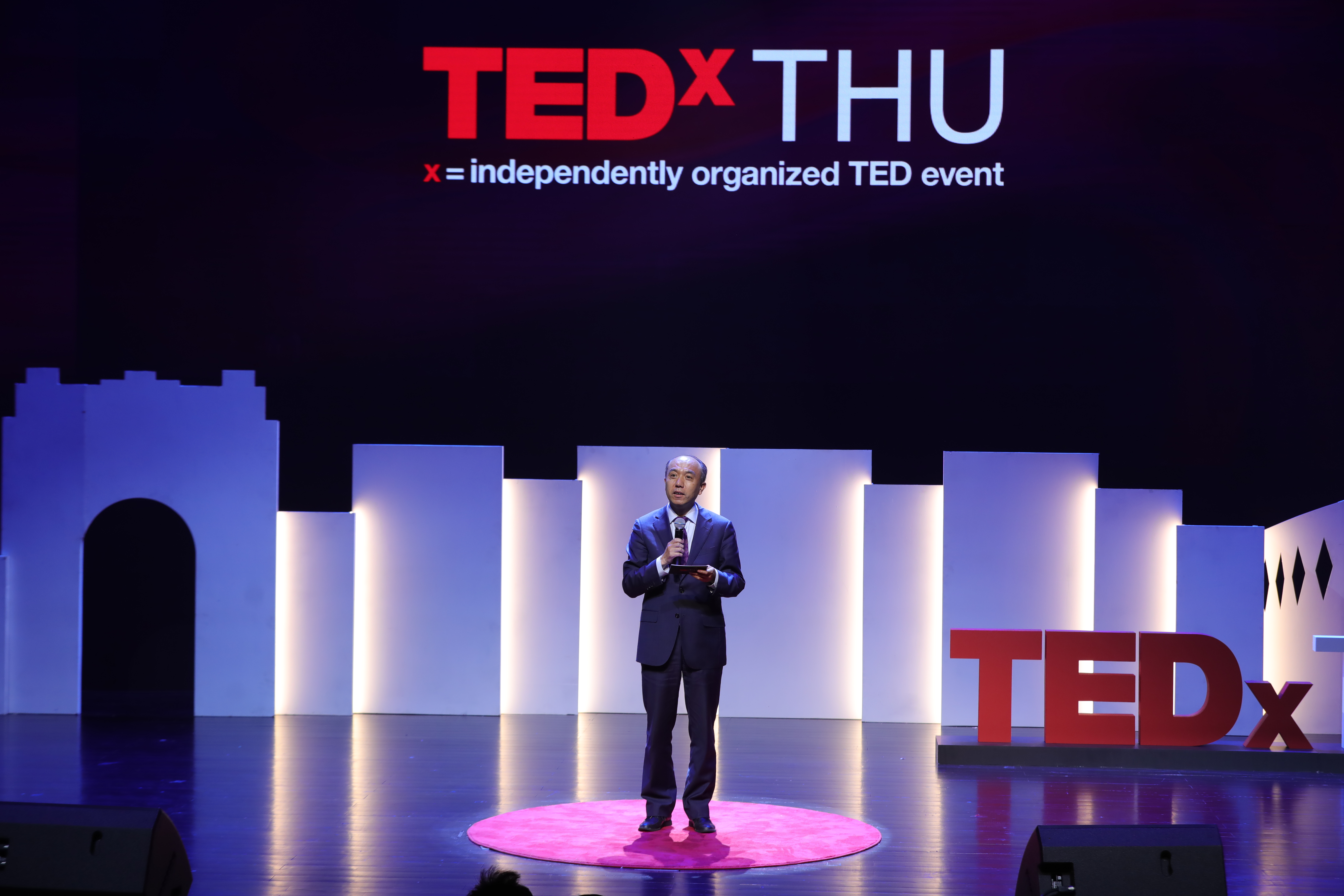 20230518-TEDxTHU 2023 演讲大会-王宏伟校长发言3-孙波.jpg