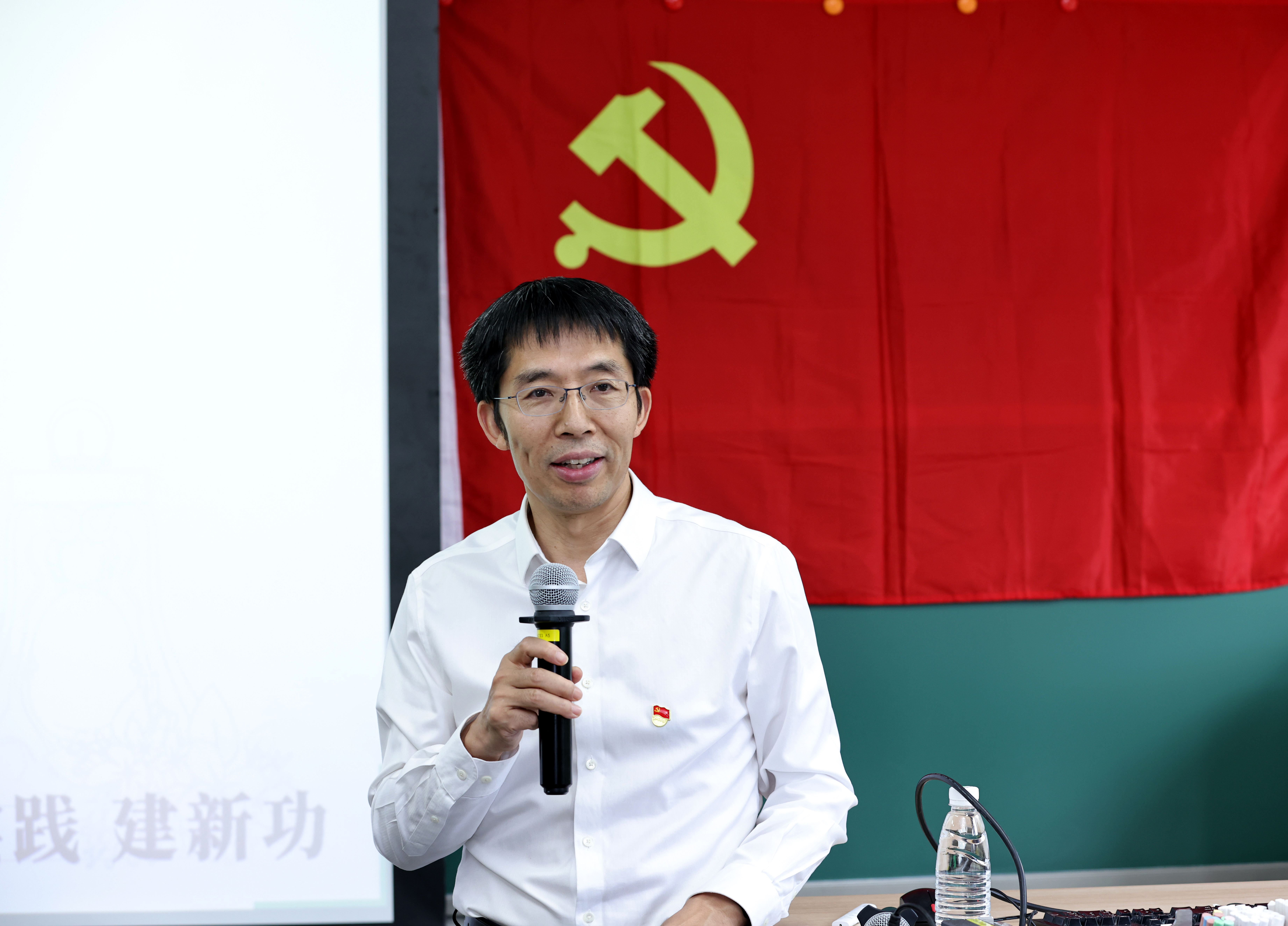 20230610-联合主题党日-李派-曾嵘参加土水学院师生联合主题党日.JPG